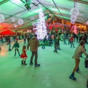 Sur la Place Cathedrale (c) "La Meuse"