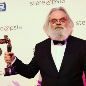 Kommer Kleijn, Laureat d un "Lumiere Award", a Bruxelles, en 2017 Kommer Kleijn, Laureat d un "Lumiere Award", a Bruxelles, en 2017