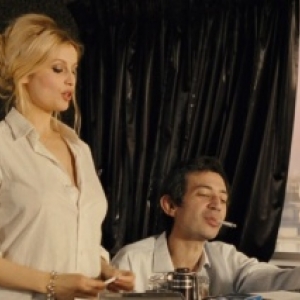 Laticia Casta et Eric Elmosnino, dans "Gainsbourg" (Vie heroique) » (Joann Sfar)