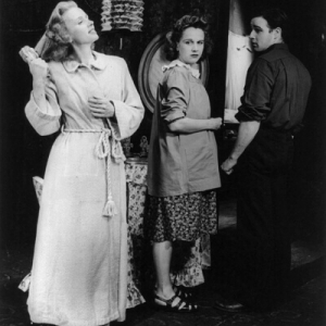 Cree par Tennessee Williams, "Un Tramway nomme Desir", au theatre, en 1947