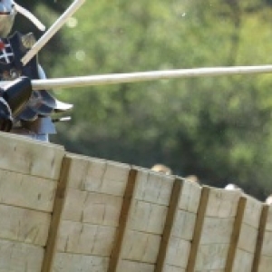 (c) "Les Ecuyers de l'Histoire"