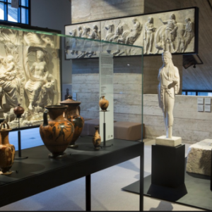 Une interessante collection permanente d antiquites (c) "Musee L"