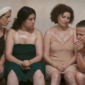 "A mon Age, je me cache encore pour fumer" ("Rayhana")