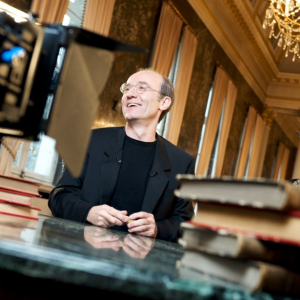 Avec Jacques Mercier, dans « Monsieur Dictionnaire » © « RTBF »/2017