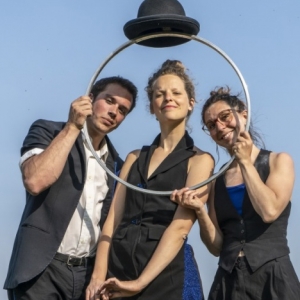 Theatre de Rue : la "Compagnie Balance Toi" 