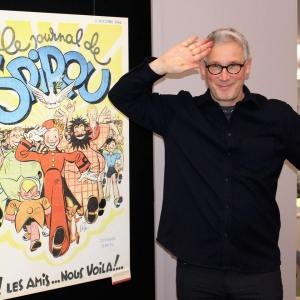 Didier Pamasonik devant le "Spirou" de "Rob-Vel" (c) Jean-Jacques Procureur