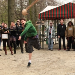 "Zombifff Lympics" : Lancer de Colonne vertebrale