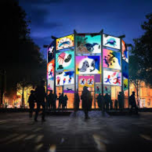 Place Maurice Servais : "Morphosis" © Rocío Álvarez/"Studio Interval.OOO" © Ph. : "KIKK Festival"