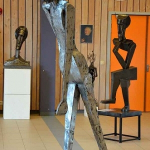 "Homme en Marche" par Jean-Marie Collet-3611