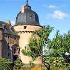 chateau Lavaux-Saint-Anne par MusikAnima