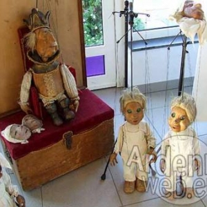 Houffalize, 3e festival international de la marionnette