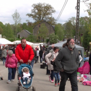 brocante de Buisson du 1er mai 2018