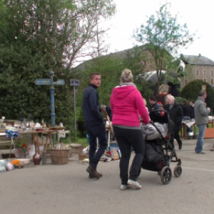 brocante de Buisson du 1er mai 2018