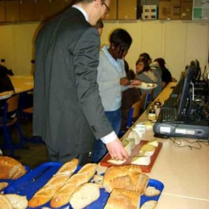 CEFA,petit-dejeuner,APAQ-W CEFA,petit-dejeuner,APAQ-W