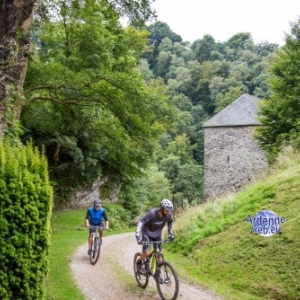  La Wallonie a pied et a velo