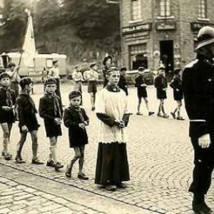 Procession: Saint-Sacrement ou Assomption?