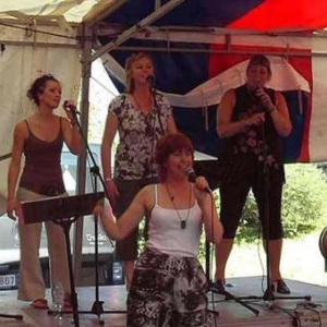 Wibrin en fete. Foire artisanale video 02 Wibrin en fete. Foire artisanale video 02