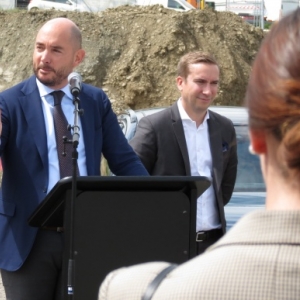 NOUVELLE CONCESSION TRI-MARQUES PEUGEOT-CITROEN-DS À LEUDELANGE