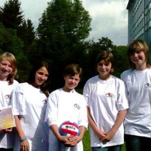 Jill TEWES, Lauranne LAZZARO, Marie REMY, Marine BARBETTE et Stephanie CHAPELLE.