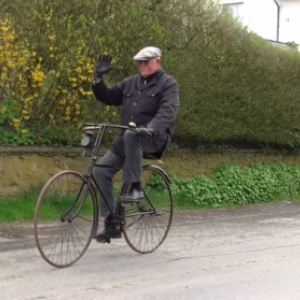 Un ancien velo au coeur des Ardennes Un ancien velo au coeur des Ardennes