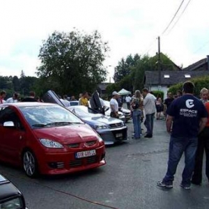 Wibrin en fete. Foire artisanale Tuning 2390