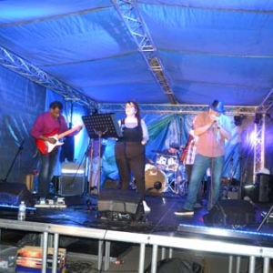 Houffalive-587 Houffalive-587