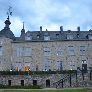 château de Mirwart près de St-Hubert.