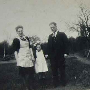 Marie-Elise artiste peintre-09-1-2997