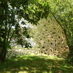 PAS A PAS. Exposition internationale de sculptures & fontaines en plein air