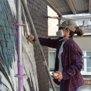 Adele Renault
peint un pigeon à Liège
Adele Renault
peint un pigeon à Liège
