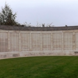 Les noms de 34 863 soldats britanniques  representent l’« excedent » de la Porte de Menin