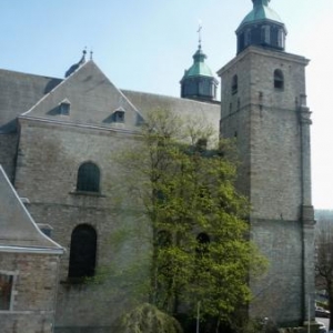 Depuis les lucarnes des combles du Monastere