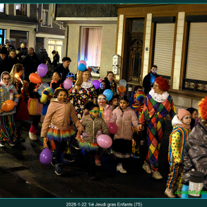 1er jeudi gras : sortie des enfants ( photo : D. Dosquet )