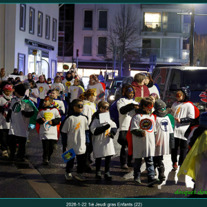 1er jeudi gras : sortie des enfants ( photo : D. Dosquet )