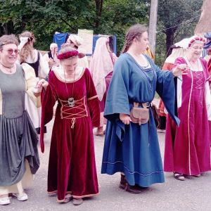 Le groupe de danses médiévales " Les Baladins de Taillevent"