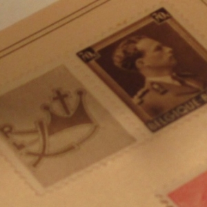 Le timbre royal avec celui de Rex