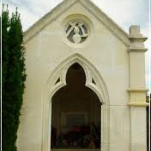 Tombeau de F. Mitterrand au Cimetière des Grands’ Maisons