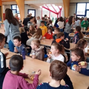 " Vers une alimentation saine et de qualité dans mon école "