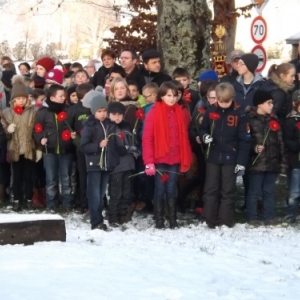 Le groupe des 84 enfants des ecoles de la Ville