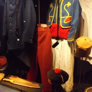 Les uniformes tres discrets des soldats francais 