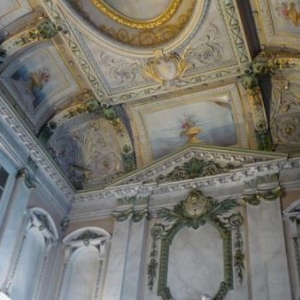 Le hall d'entree qui resterait a disposition de la Ville Le hall d'entree qui resterait a disposition de la Ville