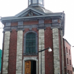 Chapelle de la résurrection : de style classique a ete construite entre 1755 et 1757. Exterieurement de plan carre et interieurement de plan octogonal. La chapelle abrite les reliques de Ste Emerentienne, Ste Albine et Ste Juste.