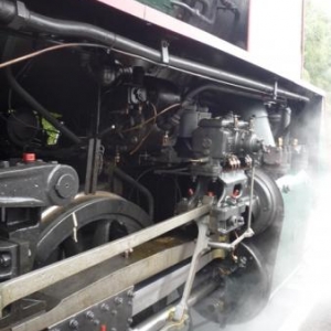 Les roues de la locomotive 29.013