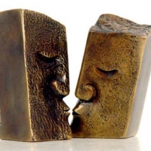 French Kiss - Bronze - Gé. Pellini