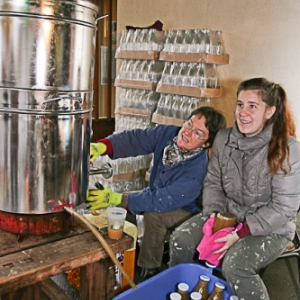 Gedinne Ecolo presse les pommes des gedinnois