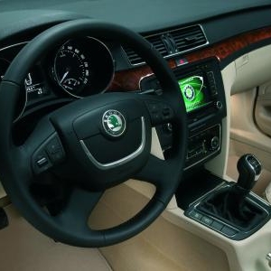 AUTO Essai: SKODA SUPERB.