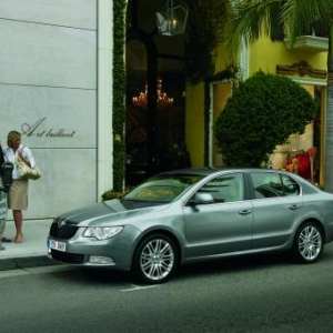 AUTO Essai: SKODA SUPERB.