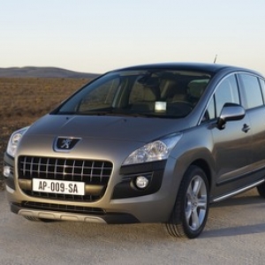 Peugeot 3008. Peugeot 3008.
