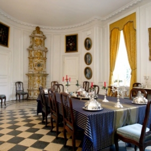 Chateau de la Grange et Jardin des Prairiales a Manom Chateau de la Grange et Jardin des Prairiales a Manom