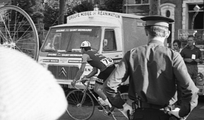 Le Tour de France 1969 d’ Eddy Merckx par le photographe Jef Geys. Du  17 mai au 1 septembre 2019 au Bozar de Bruxelles.